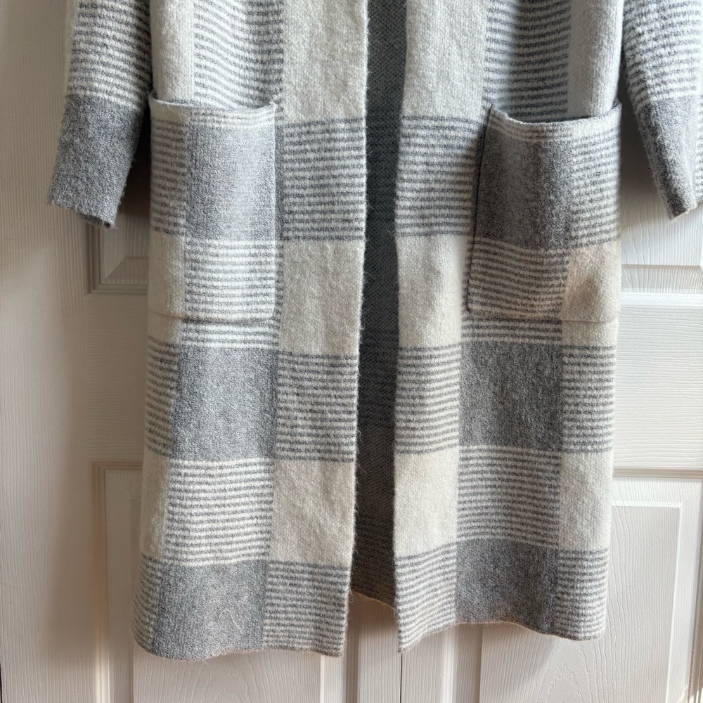 Cyrus Plaid Coatigan Cardigan White‎ Gray Long Teacher Career Office Pocket S - Picture 3 of 9